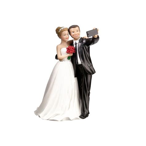 Figurine De Mariage Selfie En R Sine Pour Orner La Pi Ce Mont E