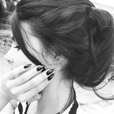 Lari Martins Larimarlari • Threads Say More
