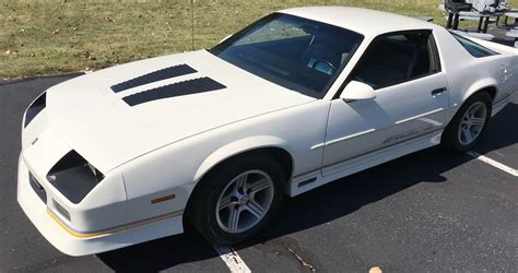 1990 Chevrolet Camaro z28 1990 Chevrolet Camaro Iroc Z28 -- Antique Price Guide Details Page