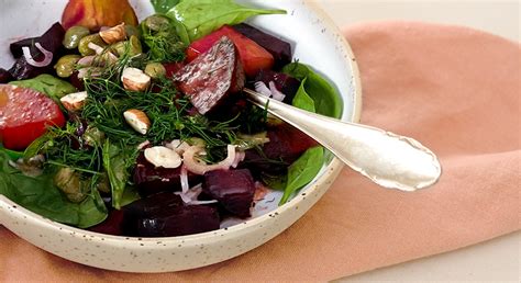 Rote Bete Salat Mit Fruchtigem Dressing Rezepte Dr Budwig