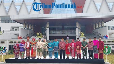 Sutarmidji Resmikan Gedung Pelayanan Terpadu Pemprov Kalbar Di Komplek