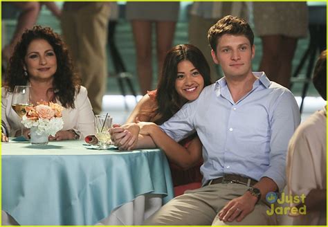 Full Sized Photo Of Jane Virgin Has Sex What Means For Show 04 Gina