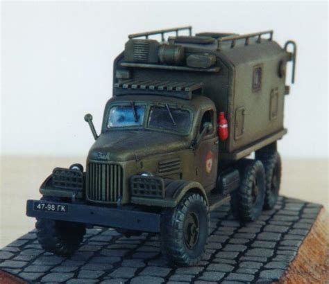 ICM 1 72 ZiL 157 Soviet Command Vehicle