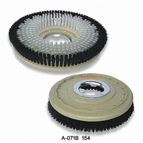 Nylon Carpet Shampoo Brush At Best Price In Ghaziabad Id 2853365776648