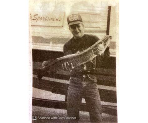 Thomas Merrill Obituary 2024 Eau Claire Mi The Herald Palladium