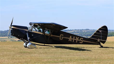 G Aiys De Havilland Dh Leopard Moth Vintage Aircraft Fly Flickr