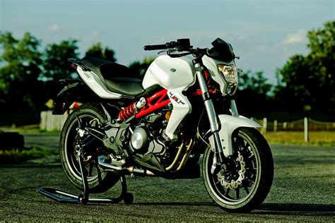 Agrobikes Benelli Tnt