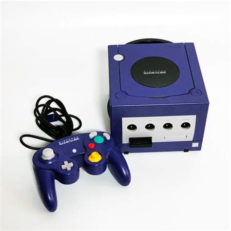 Vintage Nintendo Game Cube Video Game Console System With 1 Original