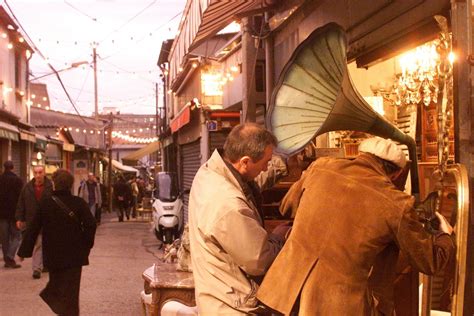 Explore The Flea Market Of Saint Ouen Paris By Guided Group Tour