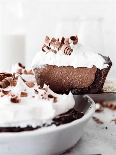 Chocolate Mint Pie Recipe - Oh So Delicioso