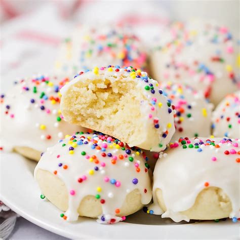 Italian Cookies Lil Luna