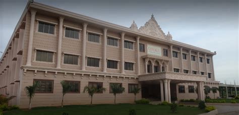 Shree Swaminarayan Gurukul International School, Nagarkarnool Rd, Nagasala Vill, Jadcherla ...