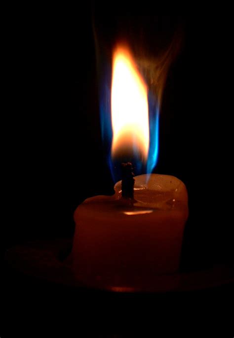 Copper Sulphate Flame A Candle Flame With Copper Sulphate Flickr