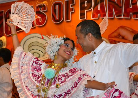 Panama Dancers