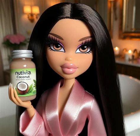 Pin By A M On Bratz Blonde Hair Cartoon Esthetician