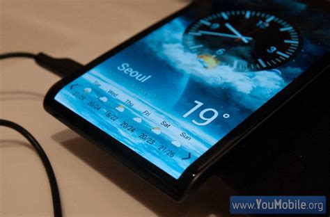 Samsung YOUM Prototypes Photos GALAXY S IV Display Revealed Photos