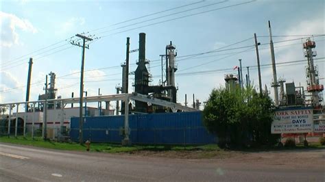 Work Continues To Restore Husky Refinery Month After Explosion Youtube