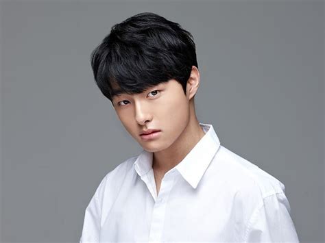 Cheong San Actor San Cheong Kpopbuzz