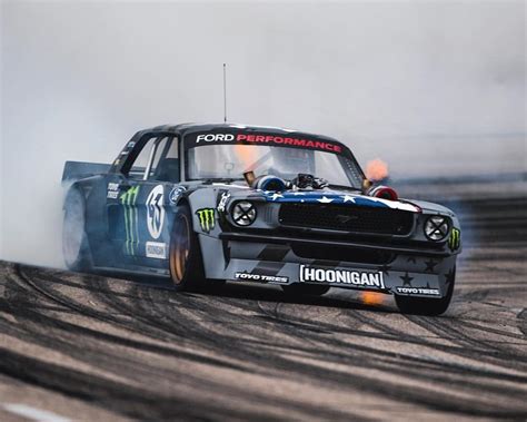 Ken Blocks Hoonicorn V2 R Carporn