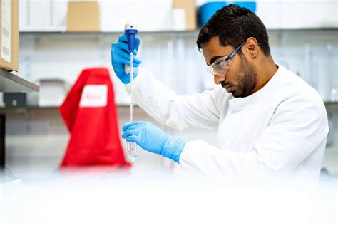 Scientist In Laboratory · Free Stock Photo