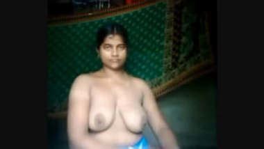 Desi Village Boudi Showing Her Nude Body Indian Porn Tube Video