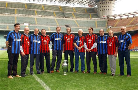 San Giuseppe Vesuviano Scoperta Fabbrica Del Falso Maxi Sequestro