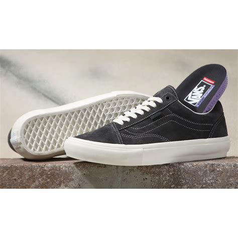 Vans Old Skool Ravenmarshmallow Mens Skate Shoes