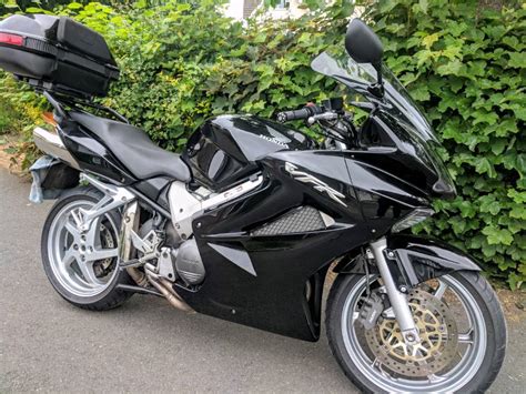 Honda Vfr 800 Vtec 2002 21 000 Miles Top Box MOT 2019 In Anlaby