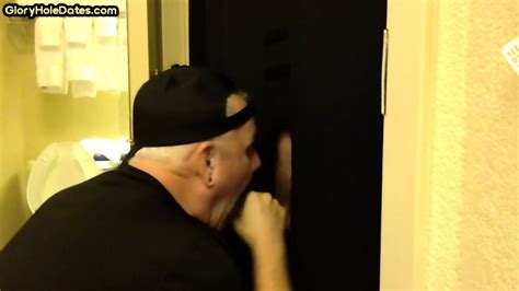 Dirty Gay Men Sucks And Jerks Off Cock In Gloryhole