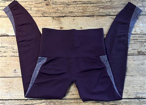 Assets Red Hot Label By Spanks Womens Size S Raisin Gem