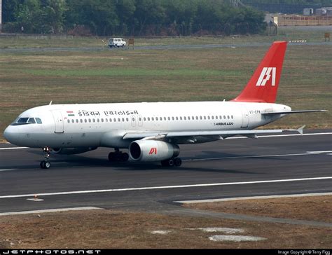 VT EPK Airbus A320 231 Indian Airlines Terry Figg JetPhotos