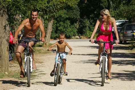 Balades à Pied Ou à Vélo Camping LÎle Dor