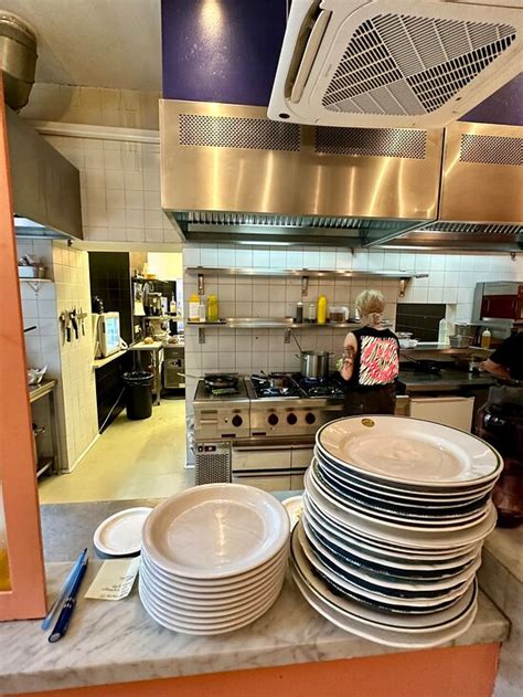PEACHES GASTRO GIRLS, Warsaw - Updated 2025 Restaurant Reviews, Photos ...