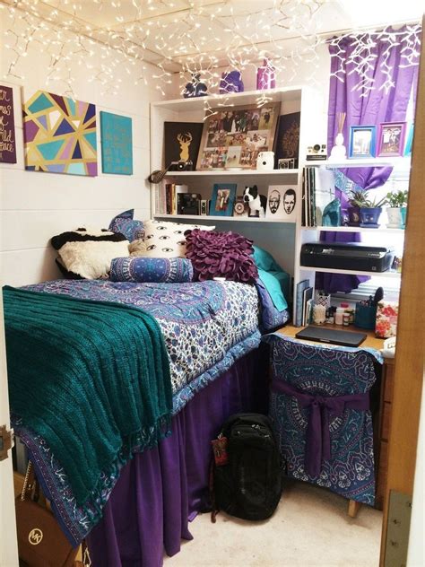 37 Easy Dorm Room Inspiration Decor Ideas Purple Dorm Rooms College