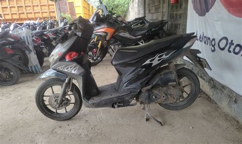 Lelang Motor Honda Beat Hitam Palembang