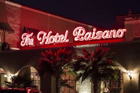 hotel paisano marfa giant - Now YouVe Figured It Out Record Pictures Gallery