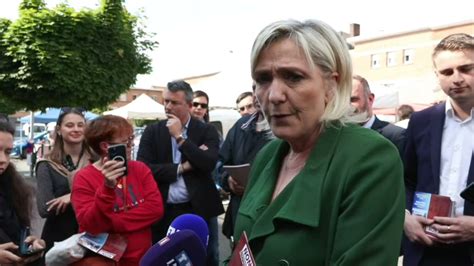 Législatives Marine Le Pen prévient que le titre de chef des armées