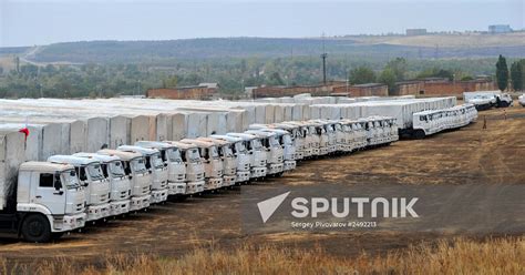 Second Humanitarian Aid Convoy In Donetsk Rostov Region Sputnik