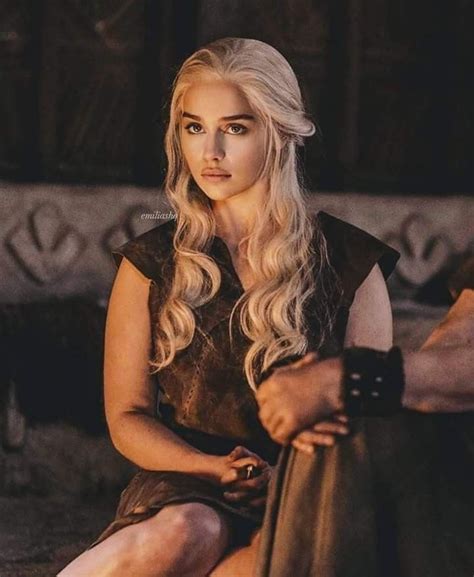 Emilia Clarke Daenerys Targaryen Game Of Throne Daenerys Tatuagem Game Of Thrones Danerys