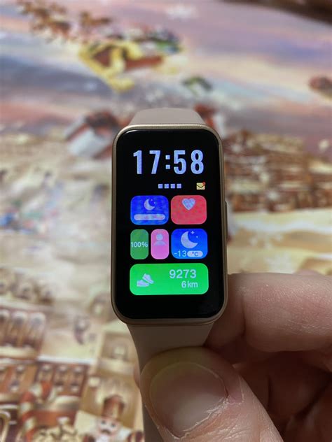 Фитнес-браслет Huawei Band 8 Розовый 55020ANL — купить по низкой цене в ...