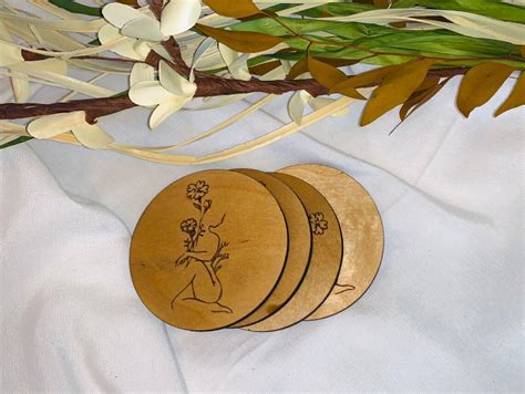 Posavasos Grabados En Madera Glowforge Grabado A Medida Etsy