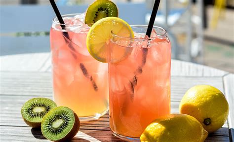 6 Refreshing Summer Drinks in Scottsdale | Experience Scottsdale