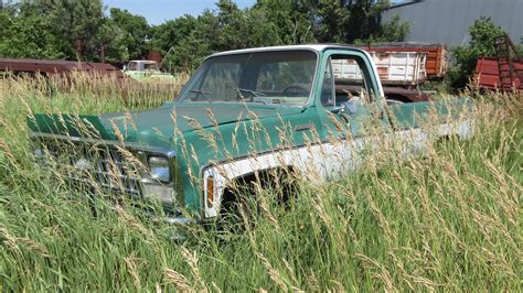 1980 Chevy C10 Square-Body Diesel Truck Found in Kansas