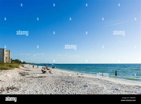 Barefoot Beach, Bonita Springs, Gulf Coast, Florida, USA Stock Photo - Alamy