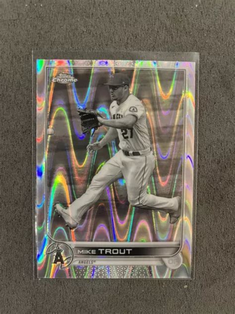 R Fracteur Mike Trout Topps Chrome Sonic Raywave Los Angels