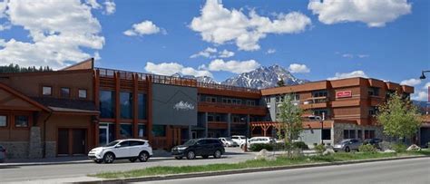 CRIMSON JASPER - UPDATED 2018 Prices & Hotel Reviews (Alberta ...