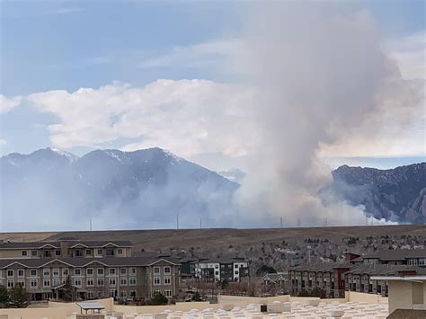 Fire near Boulder. : r/boulder