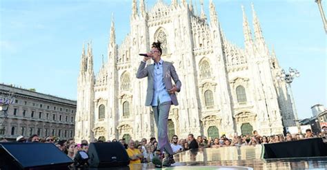 News RadioItalia Ghali In Tour Il Suo Primo Concerto Al Forum Di Assago