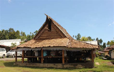 Rumah Adat Maluku Utara Rumah Sasadu Gambar Dan Penjelasannya