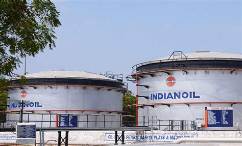 Indian Oil Signs Long Term LNG Import Deals With ADNOC LNG And